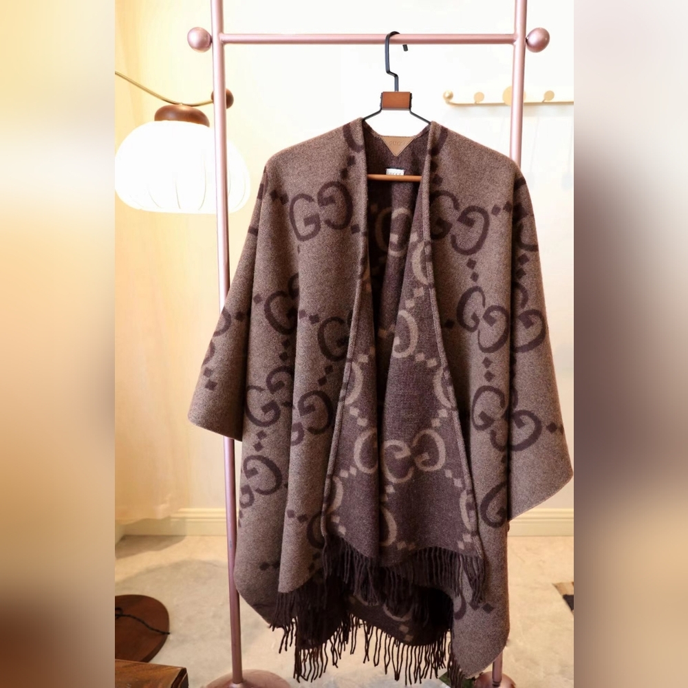 Gucci Brown and Tan Reversible GG Cashmere Cape